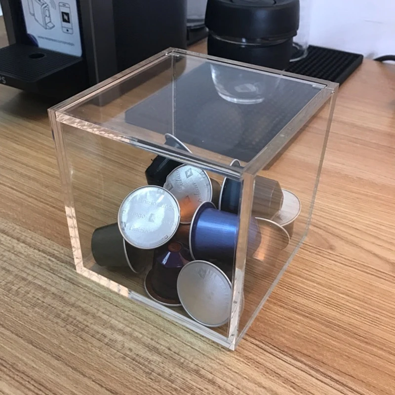Acrylic box high transparent display box hand-made doll model storage box dust cover manufacturer