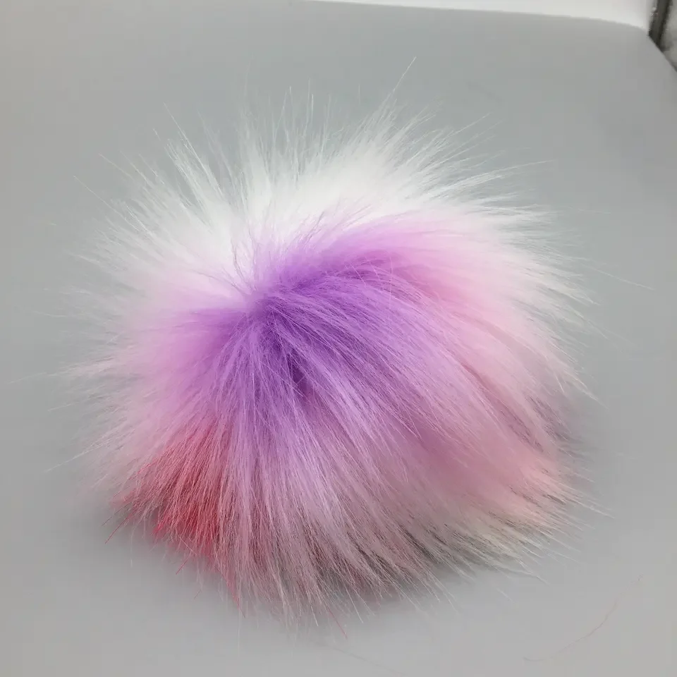 Factory Price Fake Raccoon Fox Fur Pompom With Snap Button Big Ball Pom Pom For Beanie Hats DIY Fur Accessories
