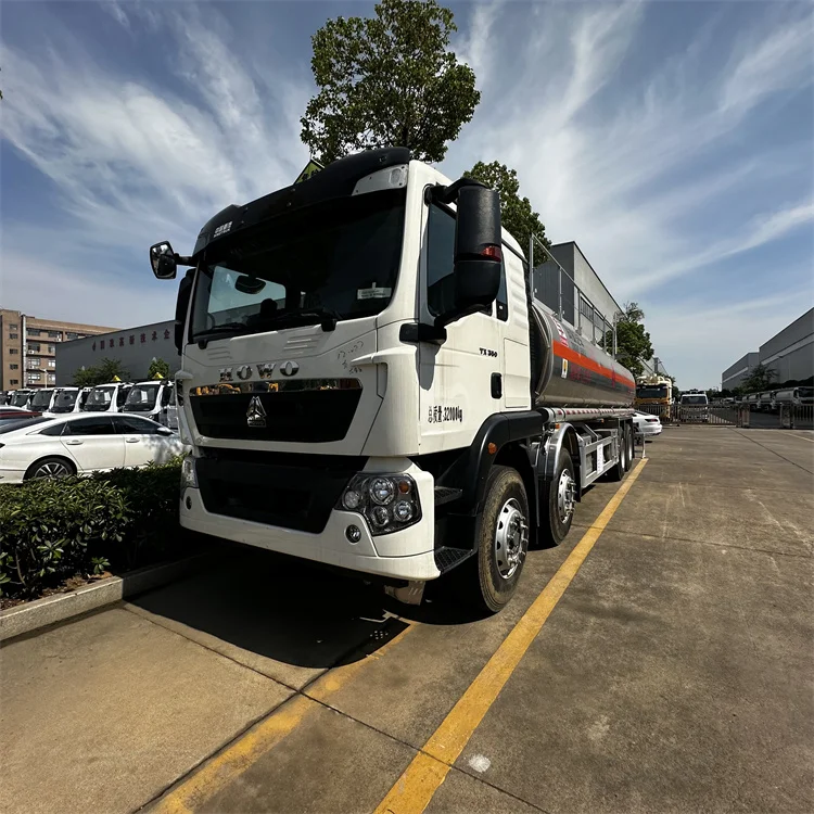 Fuel Tank Truck Efficient Delivery of Liquid Fuels Durable and Versatile Tanker Trucks