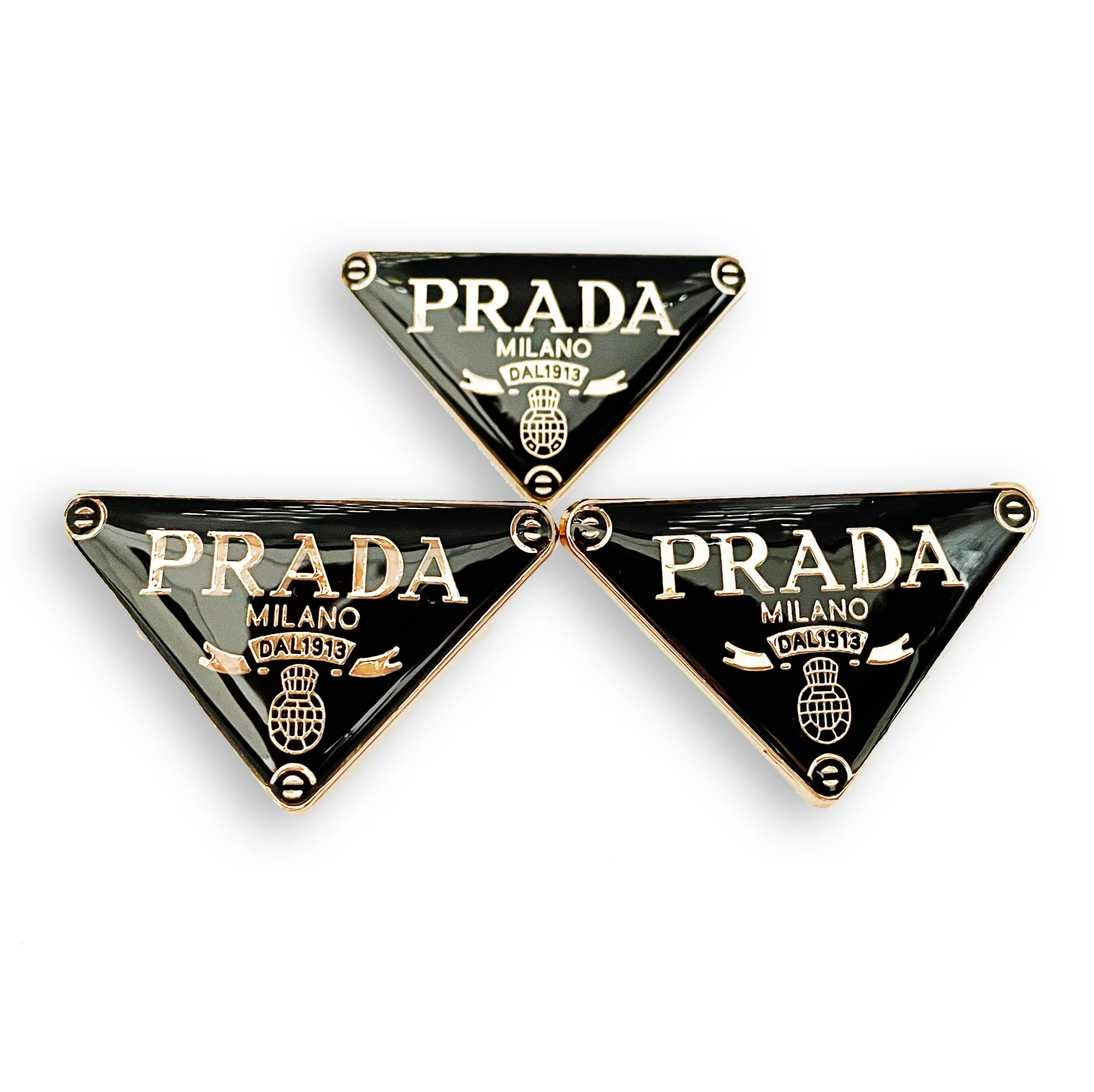 Ready to ship  high quality brand metal logo/custom design metal tag for bags and beanies