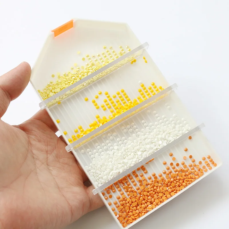 Diamond Painting Tray With Baffele And Clean Brush 3 Sections Beading Plates Easy To Stick Colors Diamonds At A Time Diy Tools