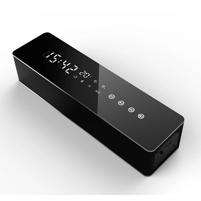
2021 popular subwoofer Hands-free AUX T F card speaker with charger wireless powered audio speaker 