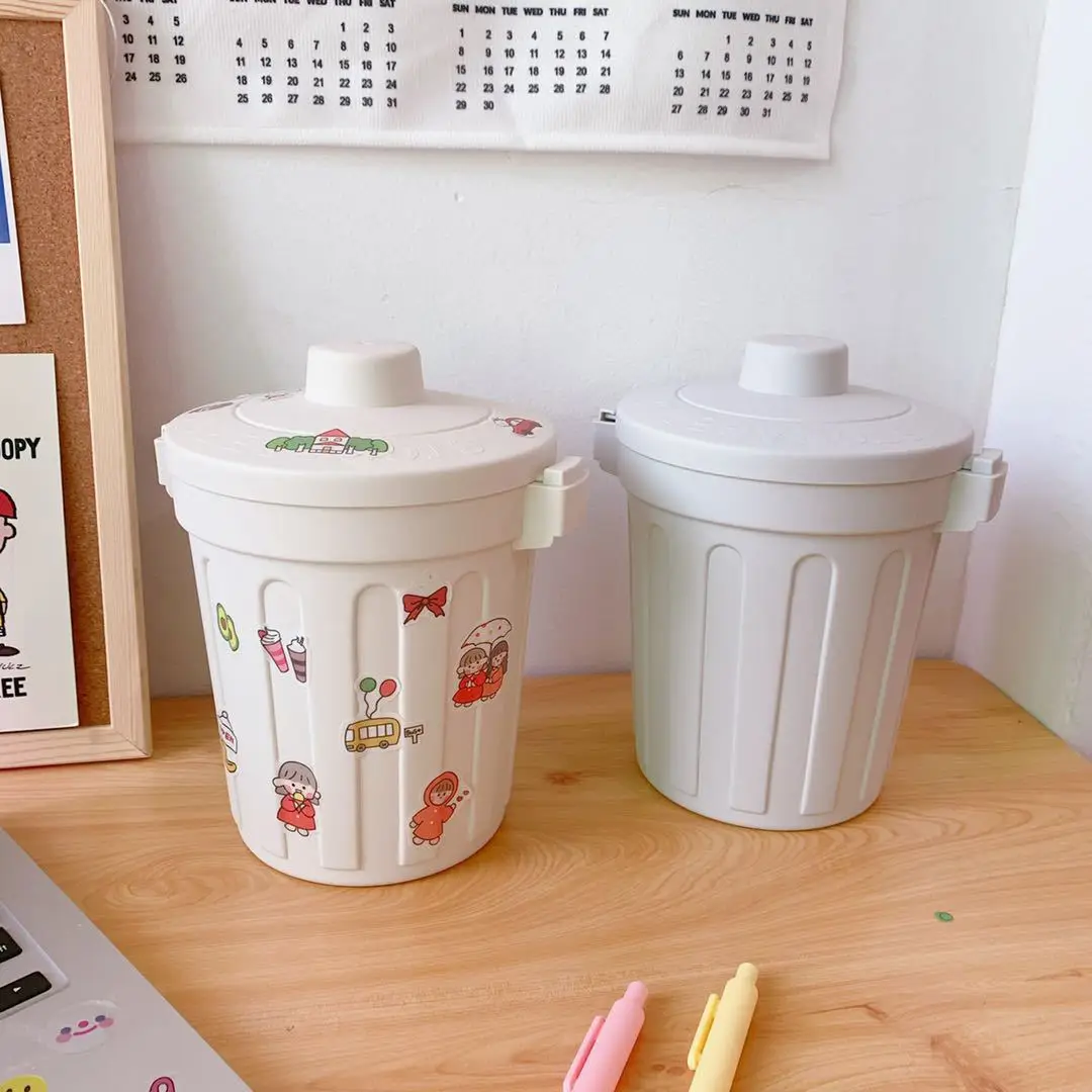 W&G Cute Girl Bedroom Dormitory Creative Pen Holder Paper Basket Storage Box Desktop Small Trash Can with Lid