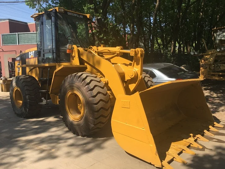  Колесный погрузчик CATERPLAR 938