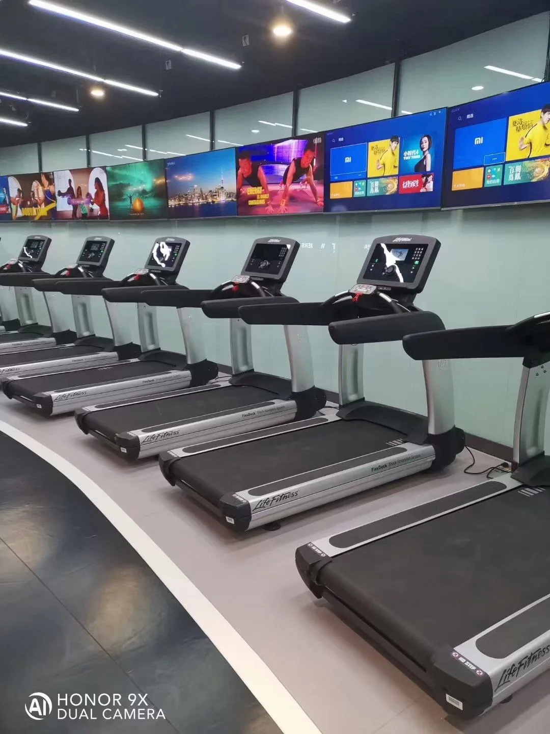 Commercial treadmill with LCD JG-9500C