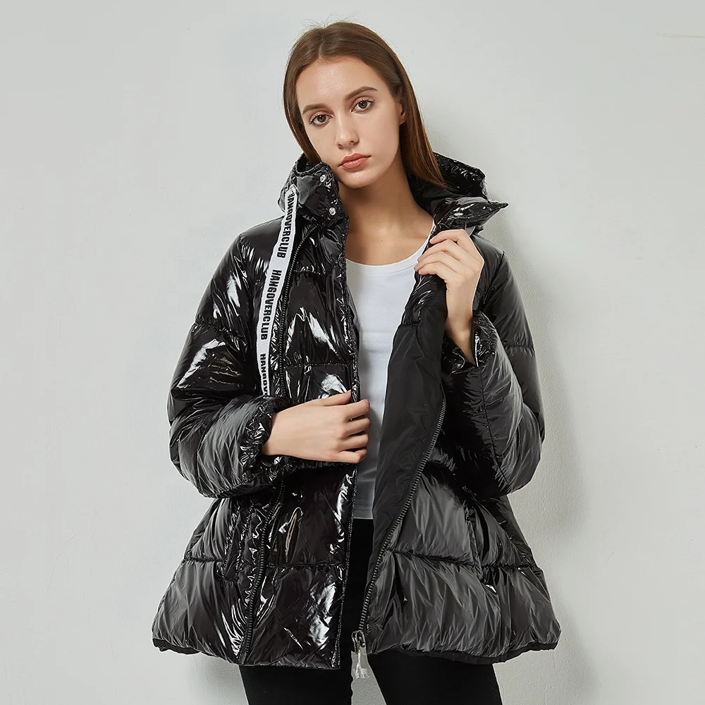 
2021 Fashion shine black casual ladies winter hooded women puffy jackets down coats 