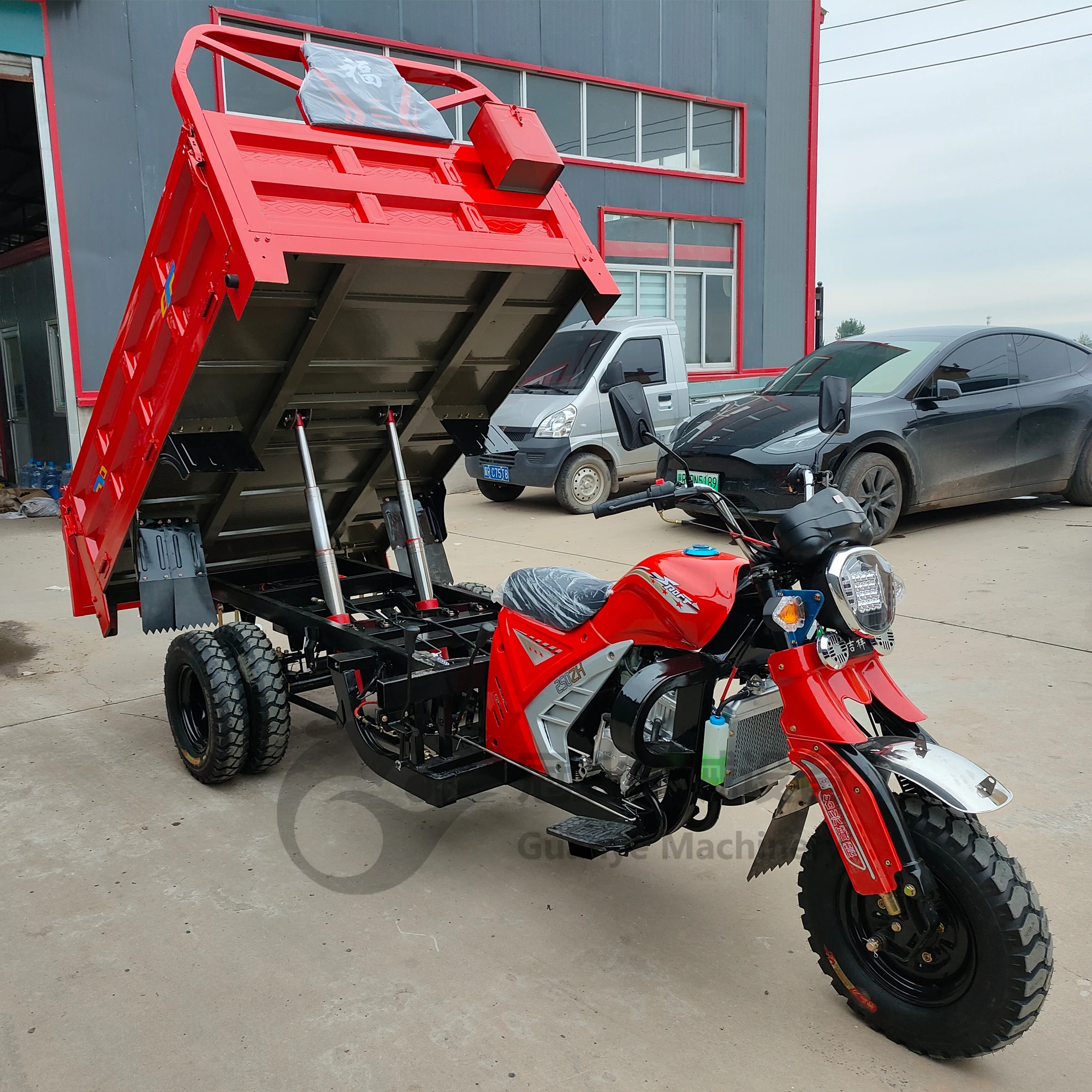 Chinese  200CC passengers gasoline motorized tricycle 3 wheel motorcycle gasoline petrol High Power Electric Motorcycle Cargo