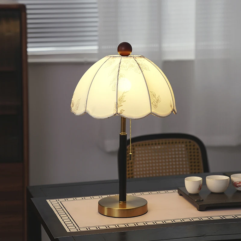 Retro Creativity Table Lamp Modern LED Desk lamps home decor Living Room Hotel Bedroom bedside lamp Desk Light