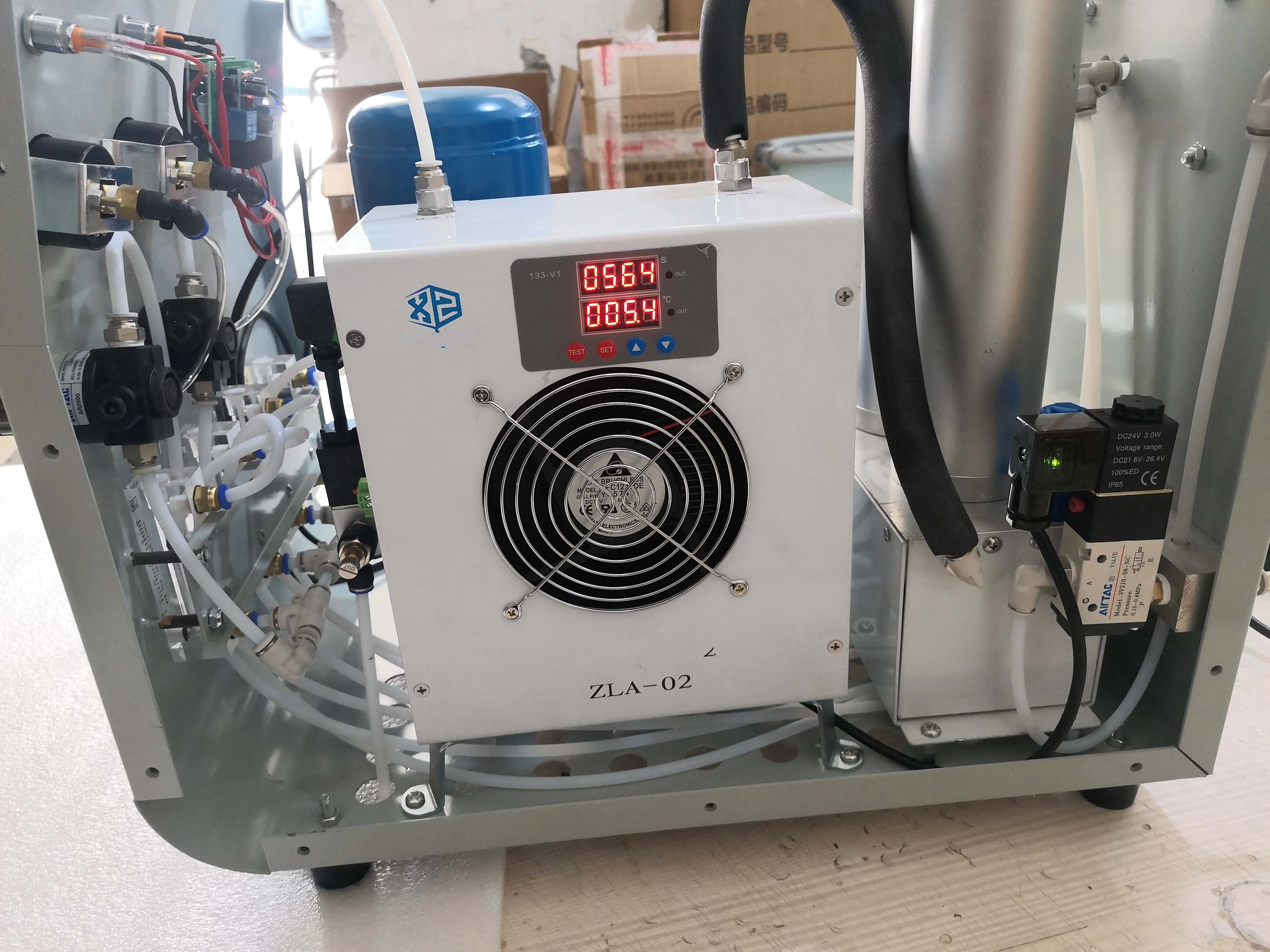 Factory price 210w  electronic semiconductor control mini refrigerant air dryer with 8bar pressure