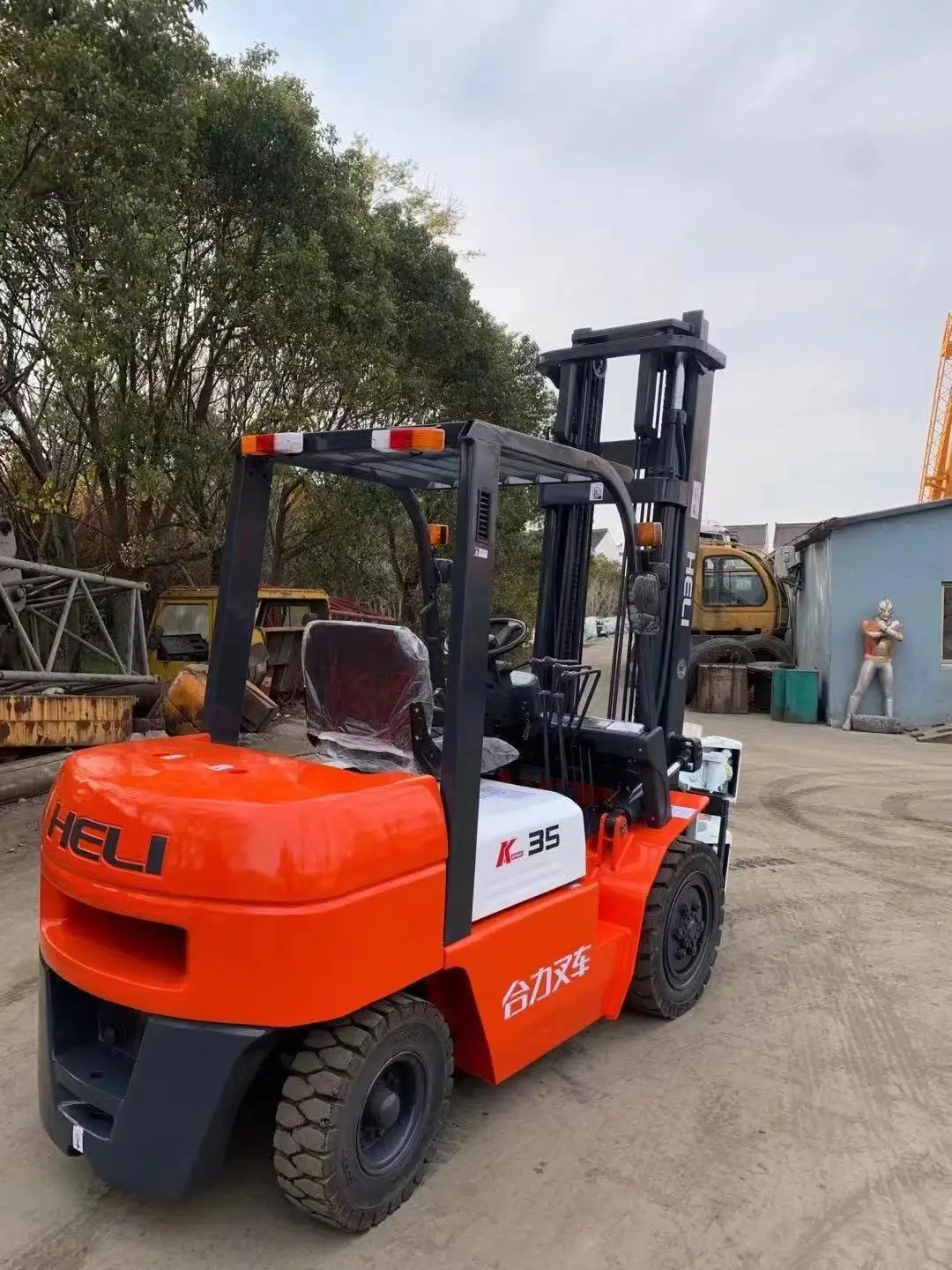 Used Forklift but Good conditions Heli k35 diesel forklifts for sale