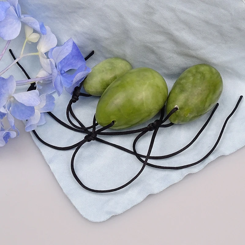 Best sale 100% natural real gemstone Green nephrite jade quartz jade yoni egg set for women
