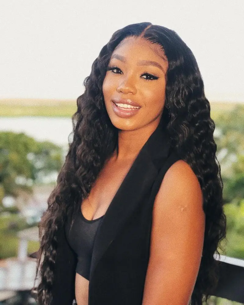 Premier Cuticles Aligned Virgin Brazilian Hair 180% Density Transparent Thin Lace hd Lace Beach Wave 13X6 Lace Front Wig