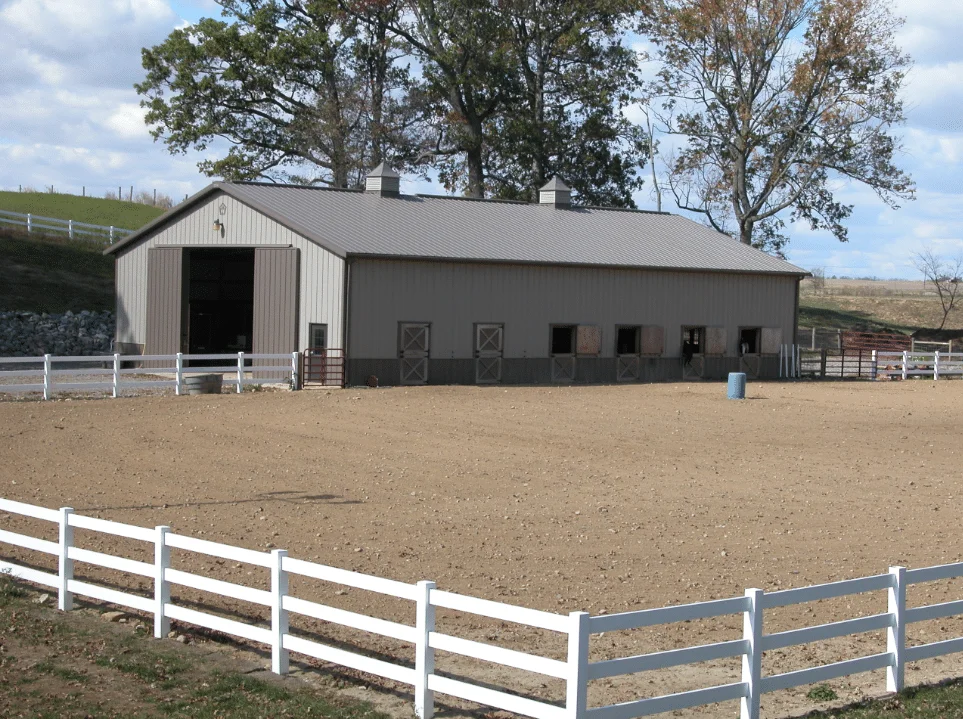 China Factory Supply Cost Effective Prefabricated Metal Stall Barn Steel Structure Frame Horse Barn Horse House Stables Shed