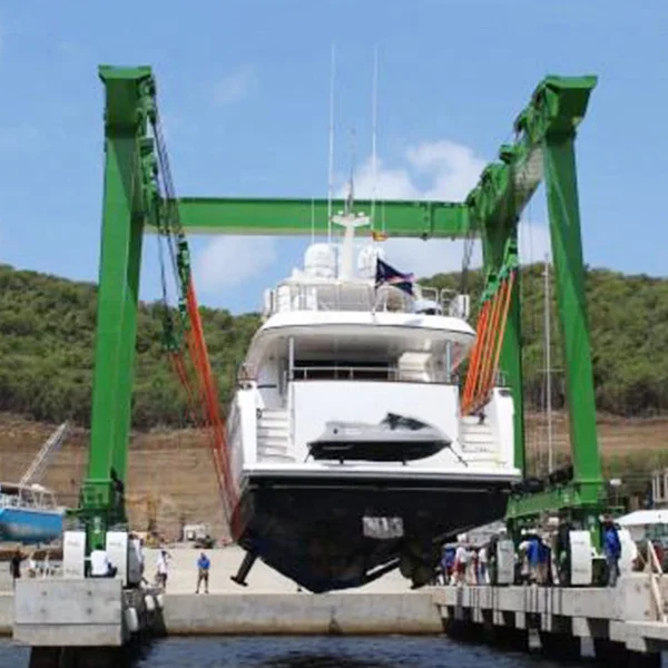 Marine travel lift boat lifting cranes 500 ton 80 ton 45.5 ton mobile boat hoist travel lift price