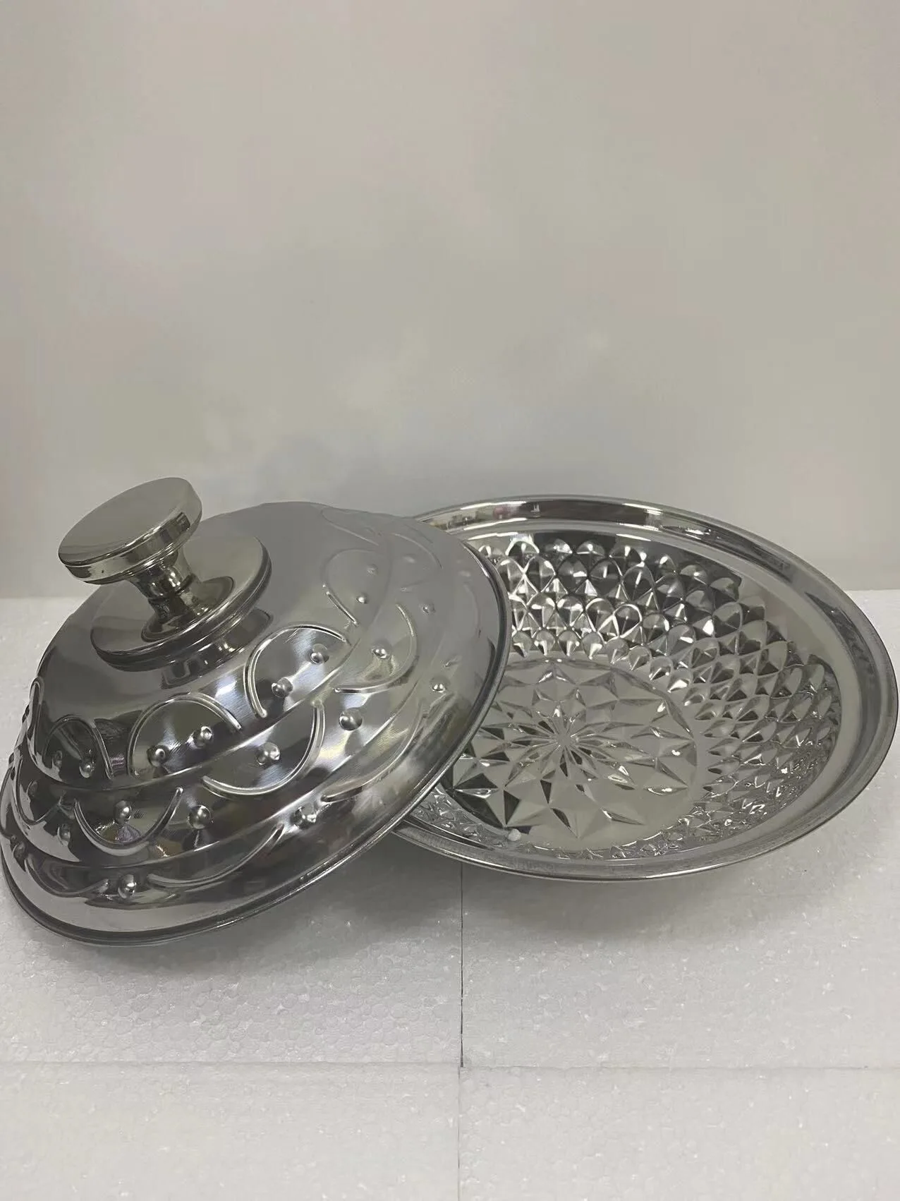 African New Hotel Buffet 410 Stainless Steel Anti Rust Plate Stainless Steel Trays With Lid Turreted pan