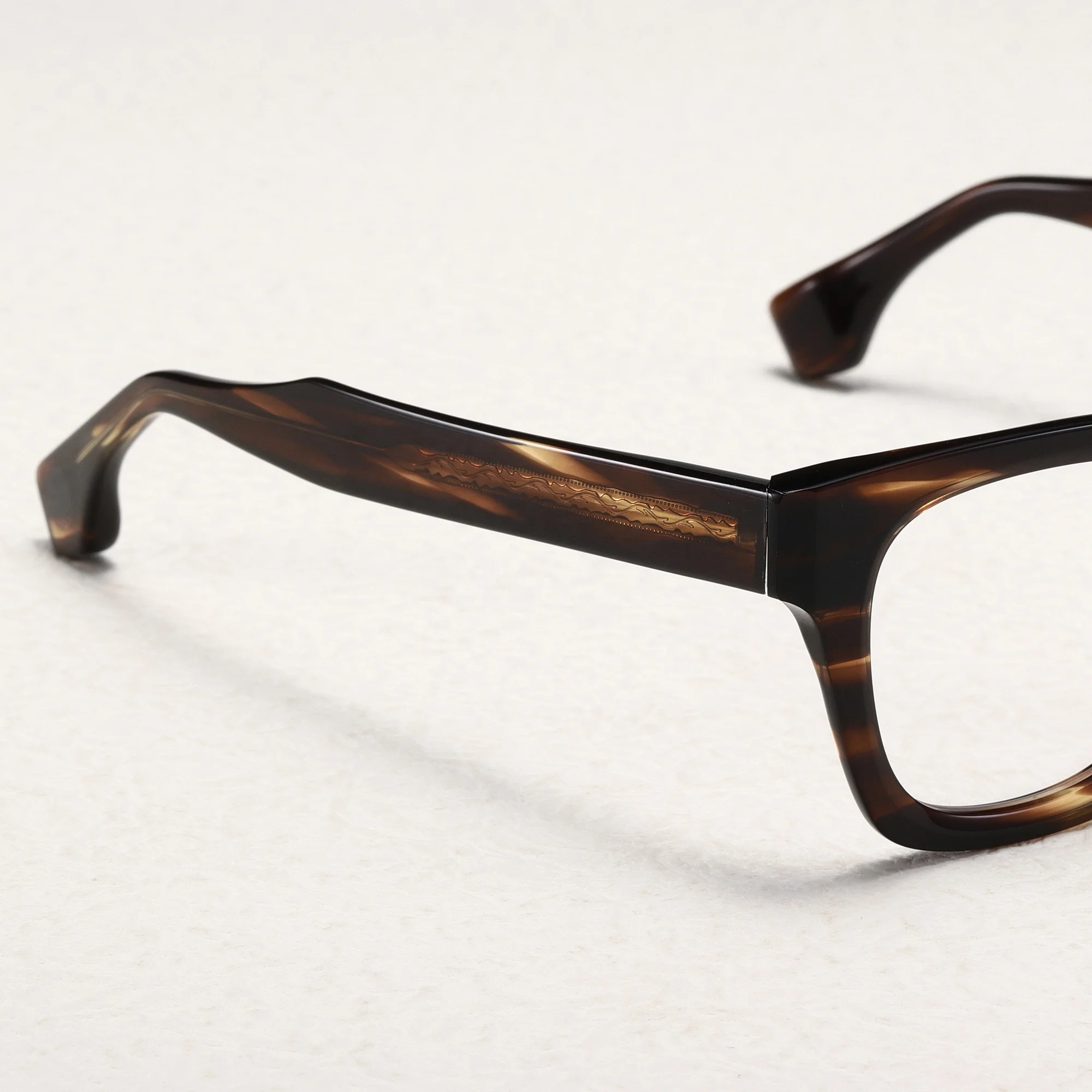 New Model Handmade Fashion Beautiful Luxury Eyewear OEM Logo Eyeglasses Optical Frames