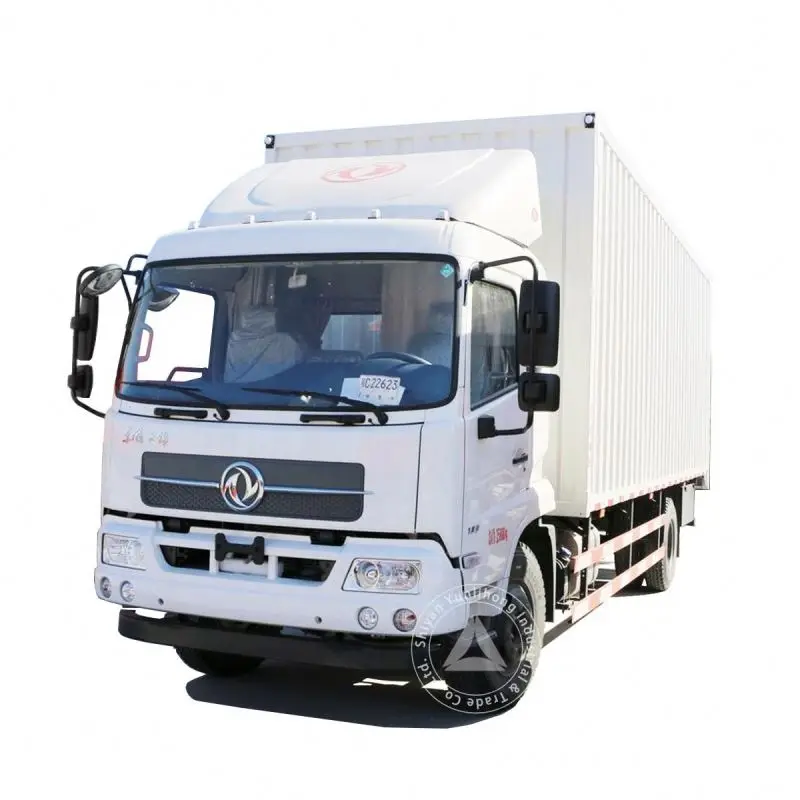 Dongfeng 4x2 сухой фургон (автофургон) с спальное место 8 метров
