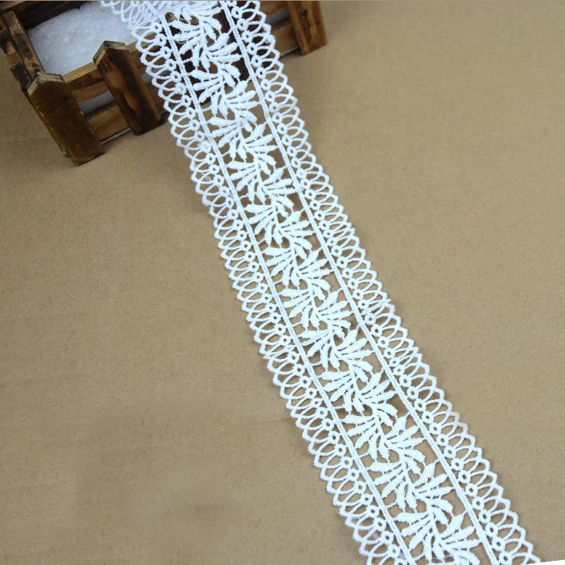 Factory supplier  guipure lace robe chemical crocheted mesh lace trim robe water soluble lace ribbon cotton for garment decor