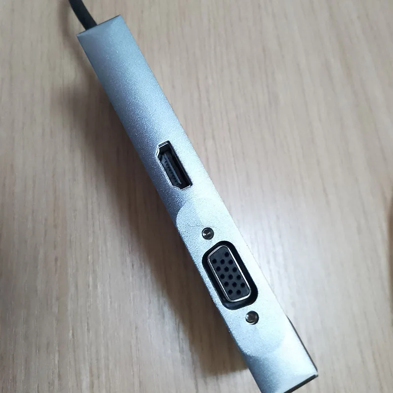 FS07TC USB hubs adapter with Type C charging port dock