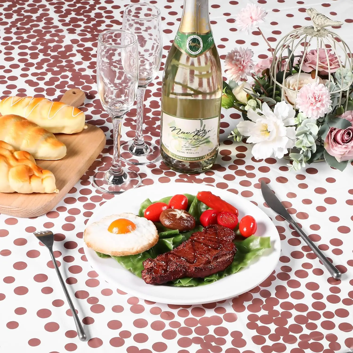 Plastic Tablecloth Waterproof Round Table Cover Gold Polka Dots Disposable for Outdoor Modern Table Decoration Printed Knitted