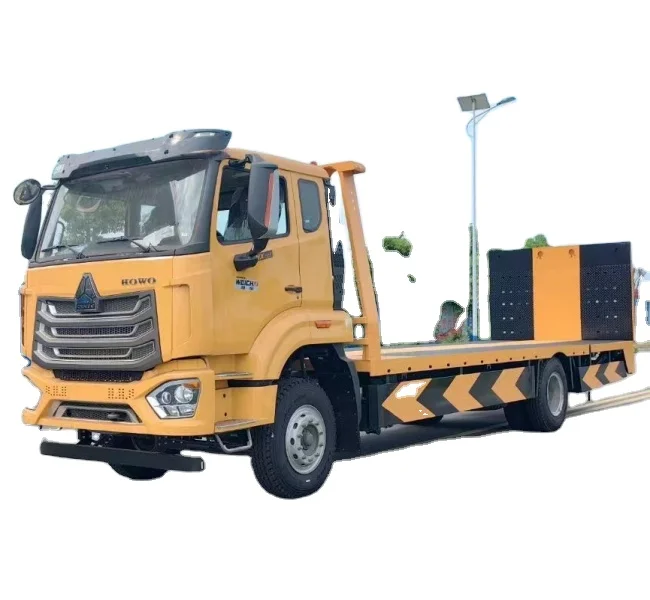 Sell second-hand HOWO tilt trailers  A trailer that can tow two items such as excavators, cars, and trucks at the same time