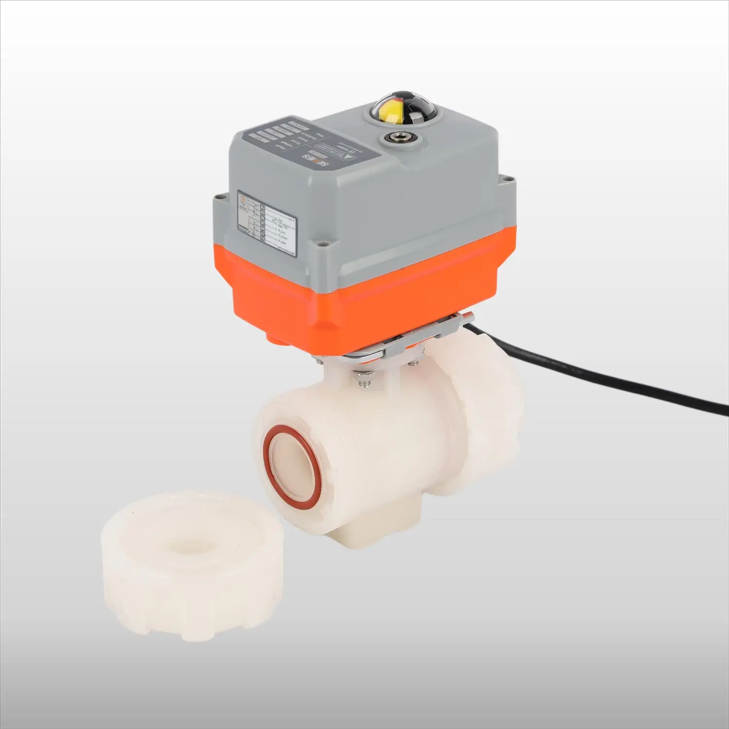 Plastic 2 Way Motorized Water Valves PVDF Electric Ball Valve for Auto Vehicle Cleaning Equipment