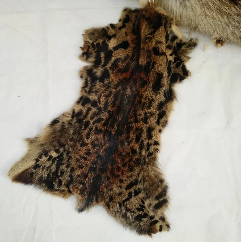 China factory wholesale wolf fur hides skins with cheap price