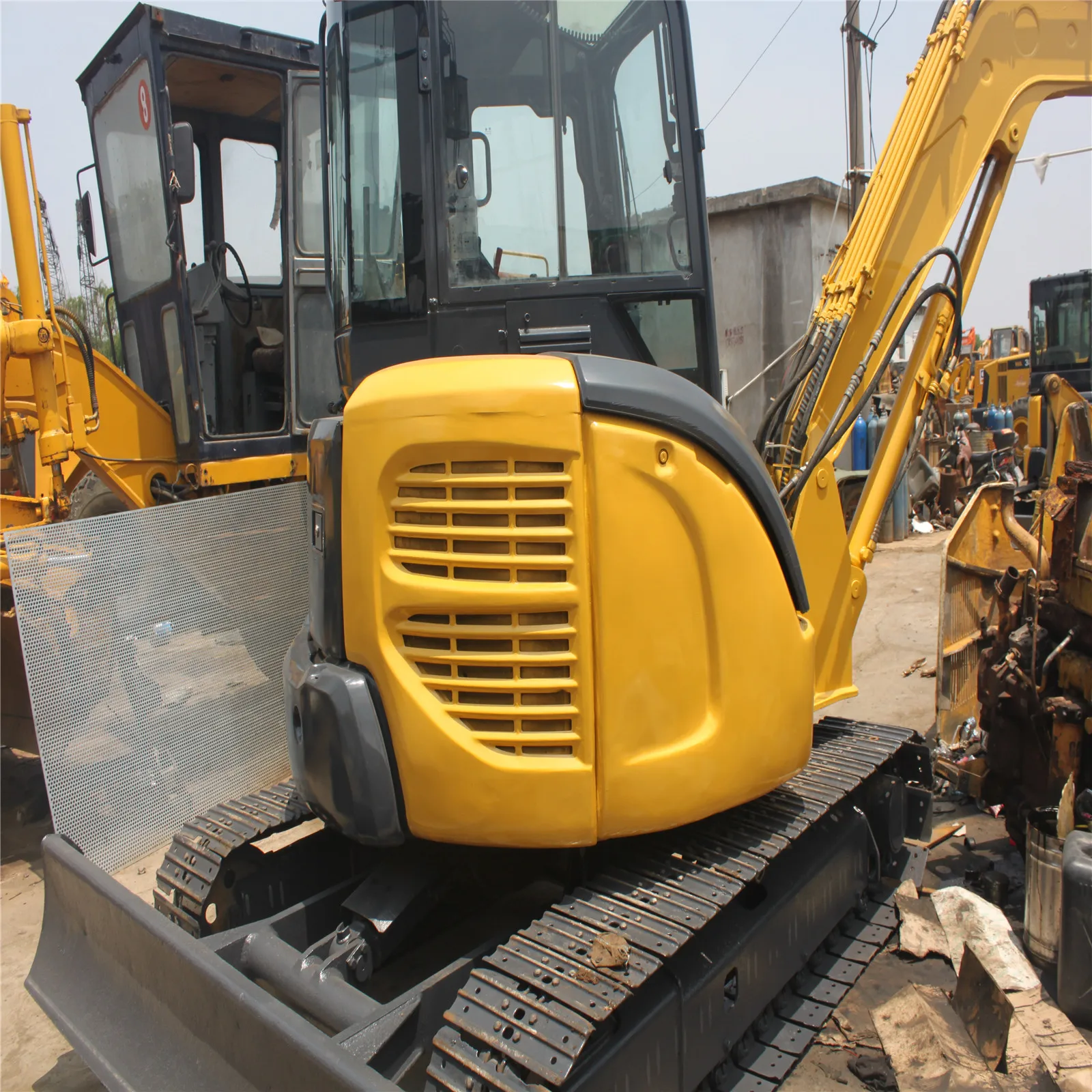 Komatsu used pc55 mini excavator , komatsu surplus Japan backhoe , komatsu pc35 pc40 pc55 pc60 digger for sale