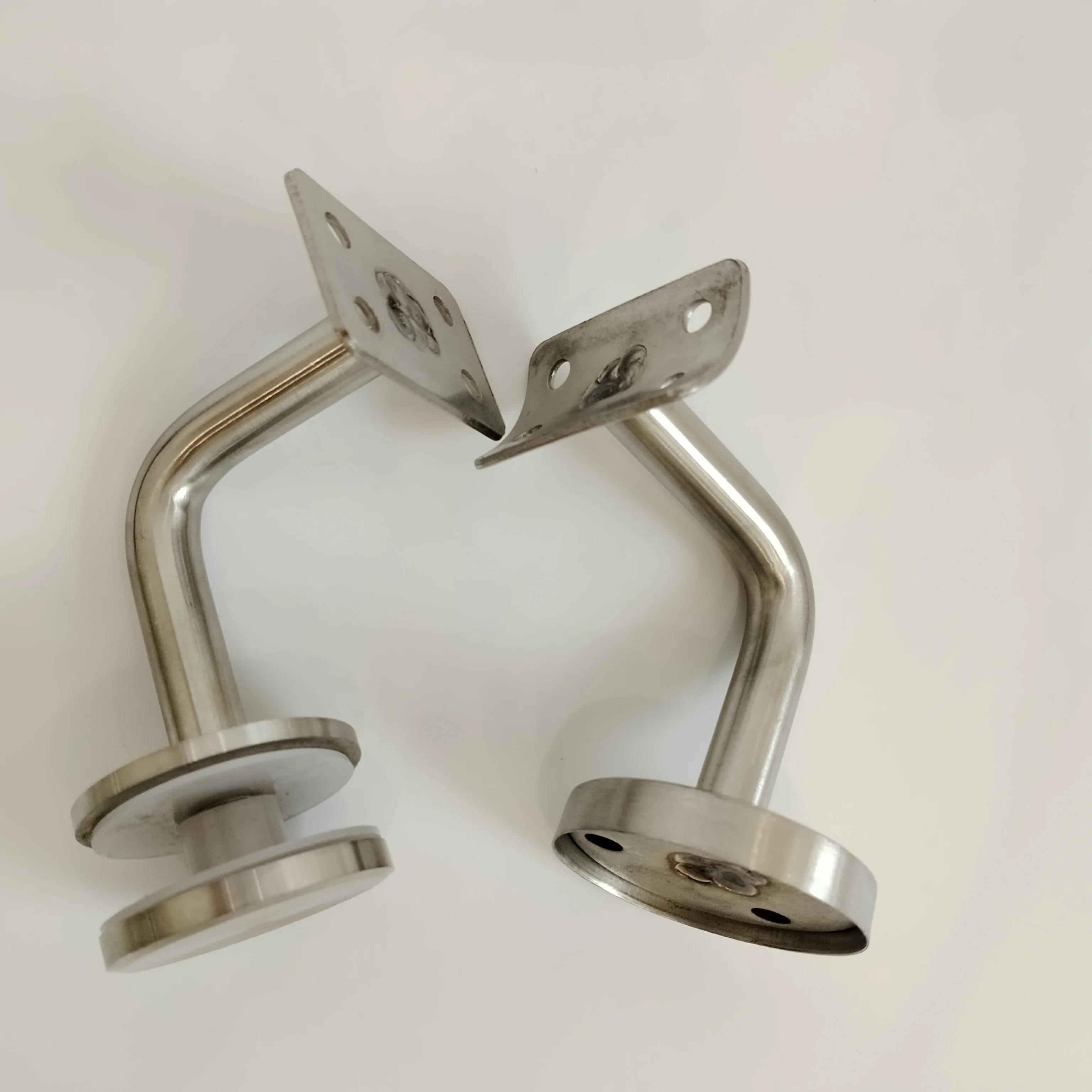 Wholesale Stainless zinc Handrail Bracket With 90 Degree Wall Mount Angle Bracket Radiused Top Railing Holder