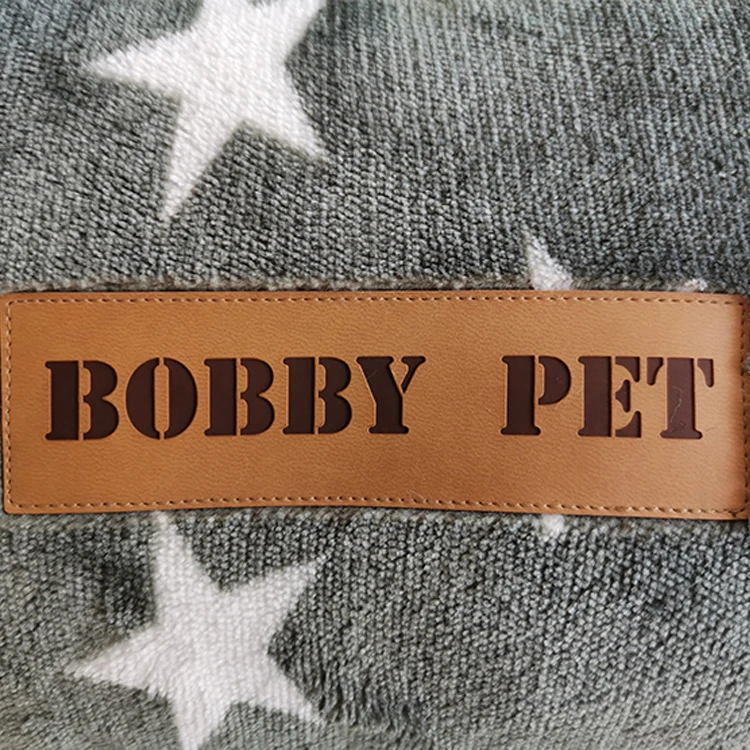 Bobbypet hot sale pet dog blanket warming dog throws printing flannel cat dog sleeping blanket washable