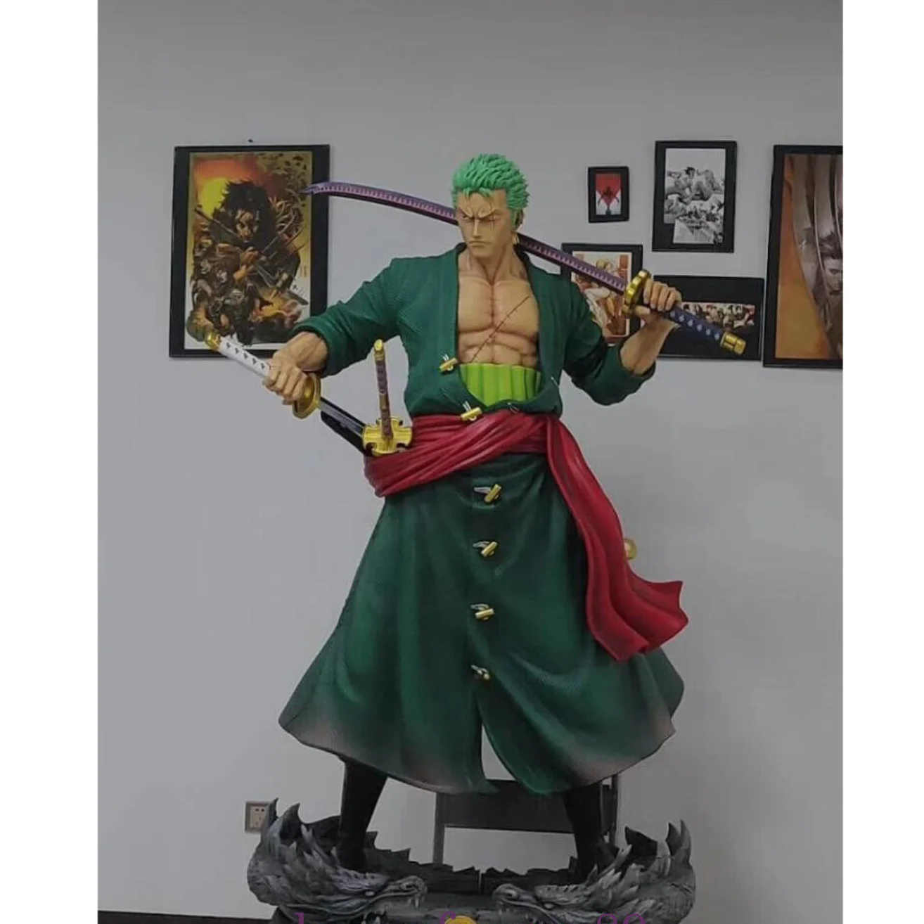 Home Decoration Hot Selling Japanese Anime One Piece Roronoa Zoro Luffy Anime Action Figure Resin Toys Statue