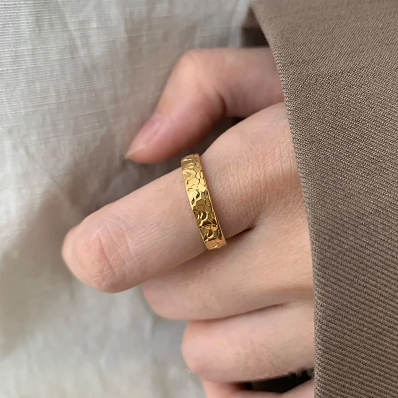3.9mm Wide 18K Gold Plated Delicate Stainless Steel Ring Foil Irregular Textured Rings Women Fashion Vintage Waterproof Jewelry