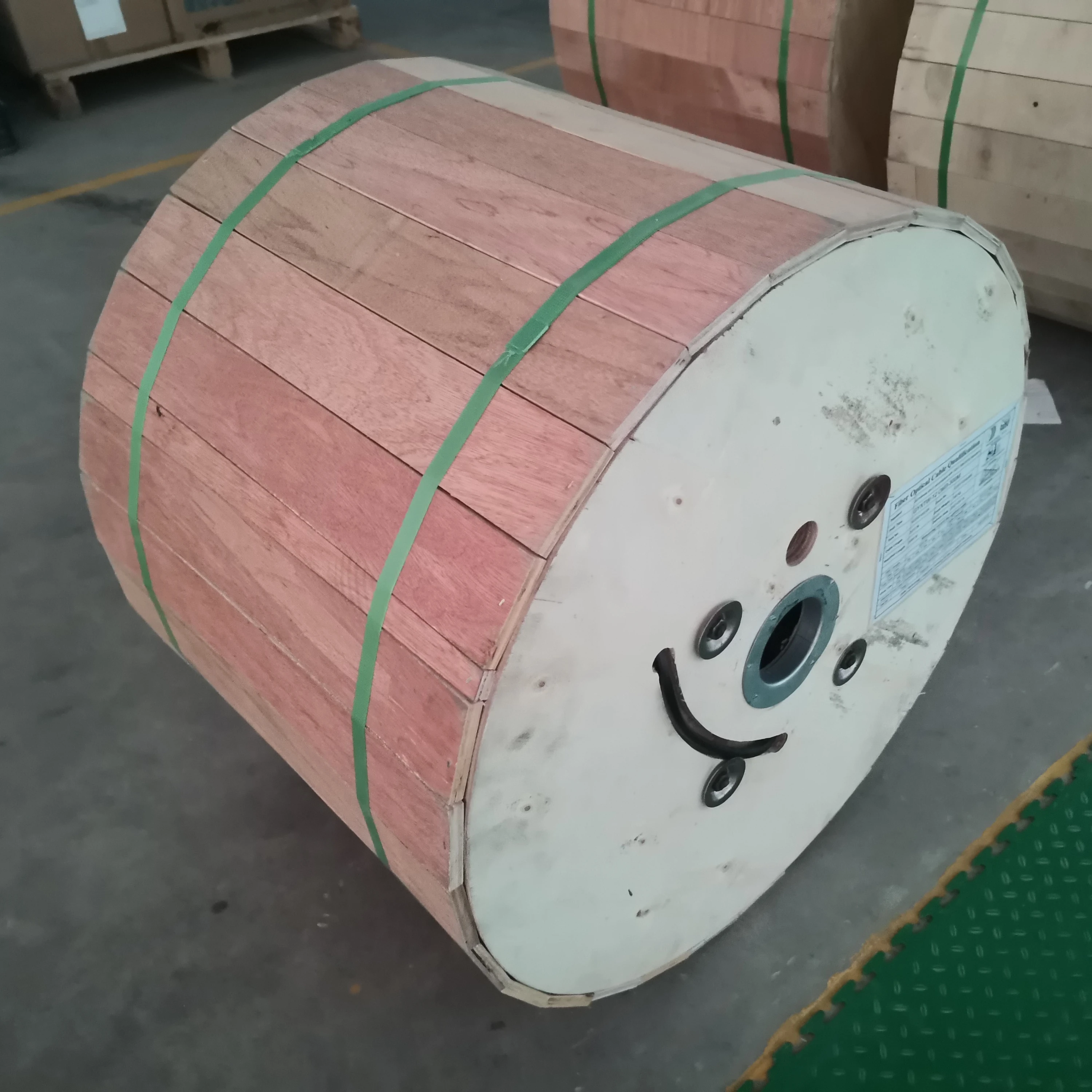Factory CustomizedOutdoor Fiber Cable 4 12 24 Core SM G652D Steel Wire Strength Member Armored Optical