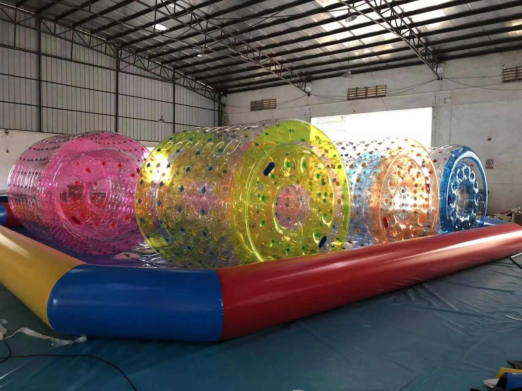 Hot Sell Wheel Custom Water Roller inflatable water ball game for adult