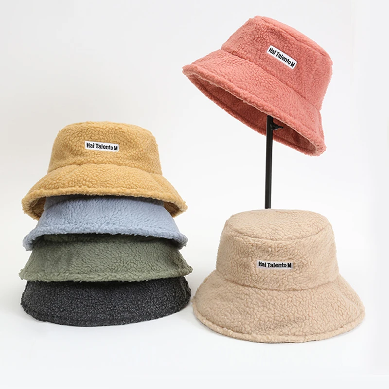 Wholesale New Trend Embroidery Winter Warm Lamb Wool Cute Fashion Sherpa Plush Fisherman Hat Bucket Hats Women