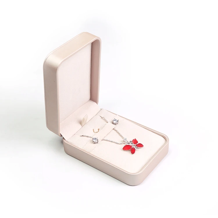 Hot Sale Champagne Pu Leather Pendant Jewelry Box Soft Velvet Lining Jewellery Earrings  Packaging Case with Custom Logo