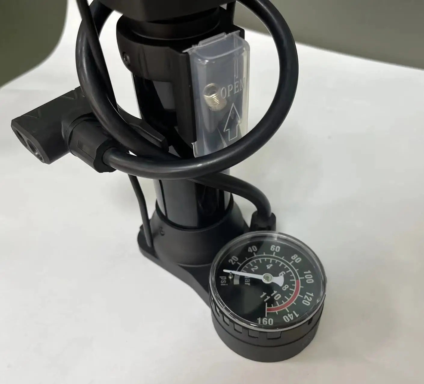 The latest 2022 model bicycle and car tire high pressure foot pump