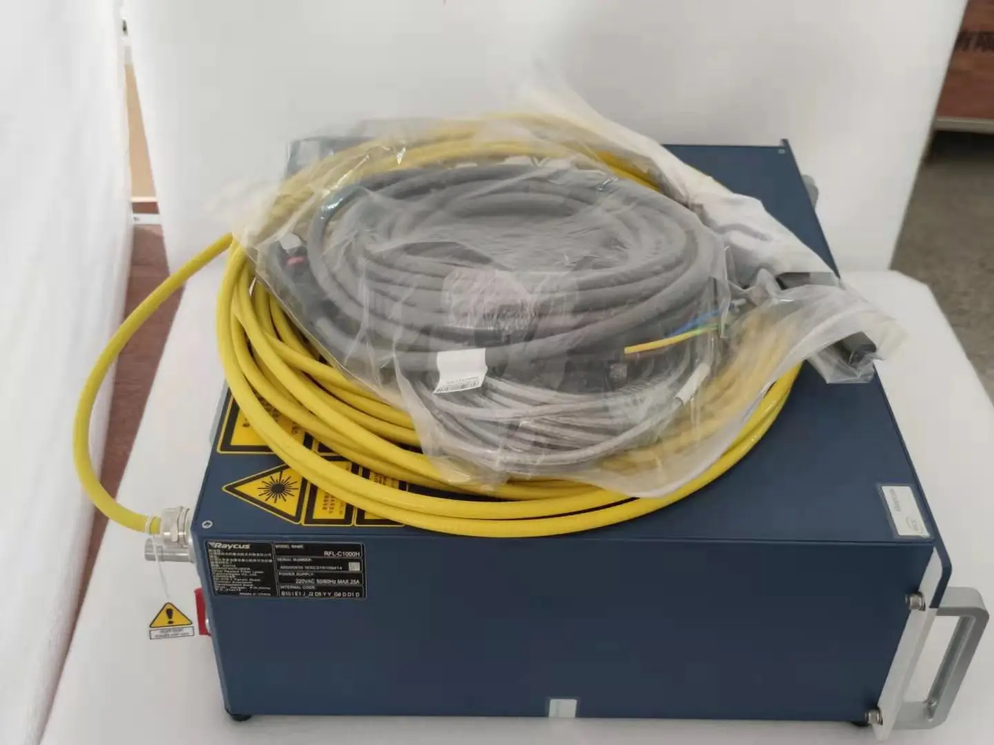 Raycus Single Module CW Fiber Laser Source of RFL-C1500H Laser Power Generator Supply Suitable Welding