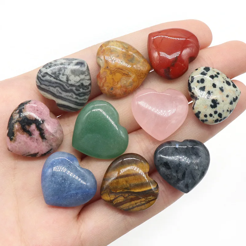 Natural gemstone Crystal engraved Craft Carvings Semi-Precious heart shape as Gift