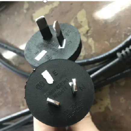 SHIFUHUANG FACTORY DIRECT SELL 2 FLAT PINS  PLUG WITH 2M CABLE