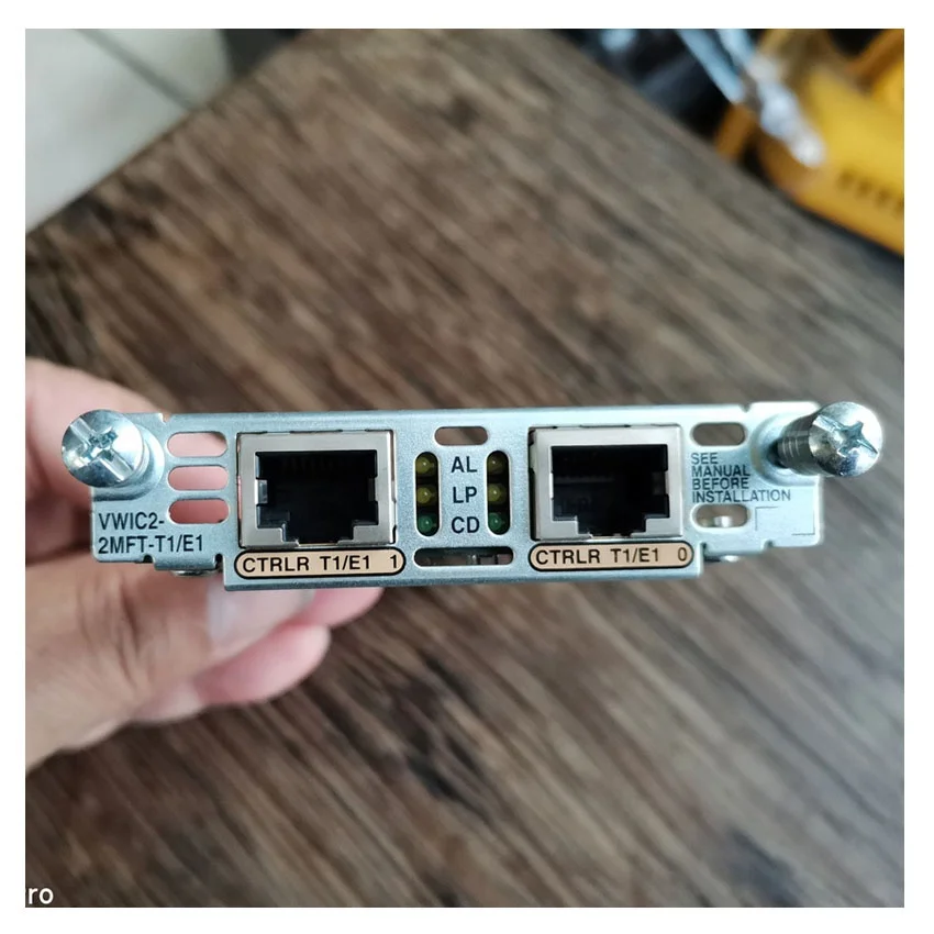 Оригинальный Новый VWIC2-1MFT-T1/E1 голос интерфейсная плата