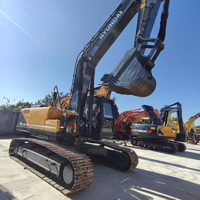 Cost Effective Used Excavators HYUNDAI 305LC-9T in Great Condition 30 Ton Original Diggers Hyundai 305LC-9T in Stock on Sale
