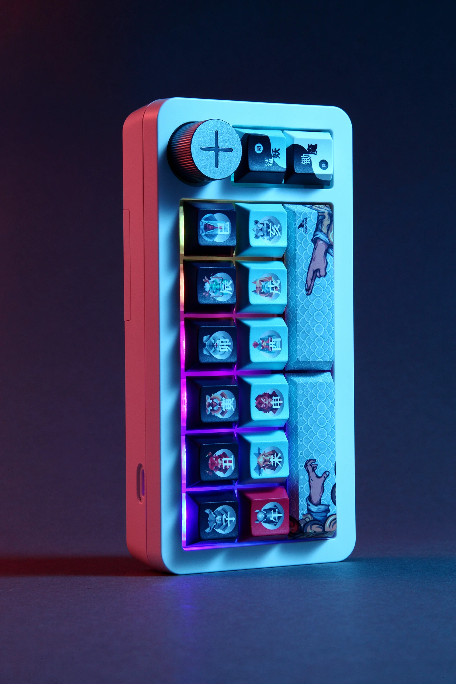 Darmoshark Mototech New SK16 Numeric Keypad Wireless Mechanical Keyboard Original Design 16 Keys Hot Swap Huano Switch