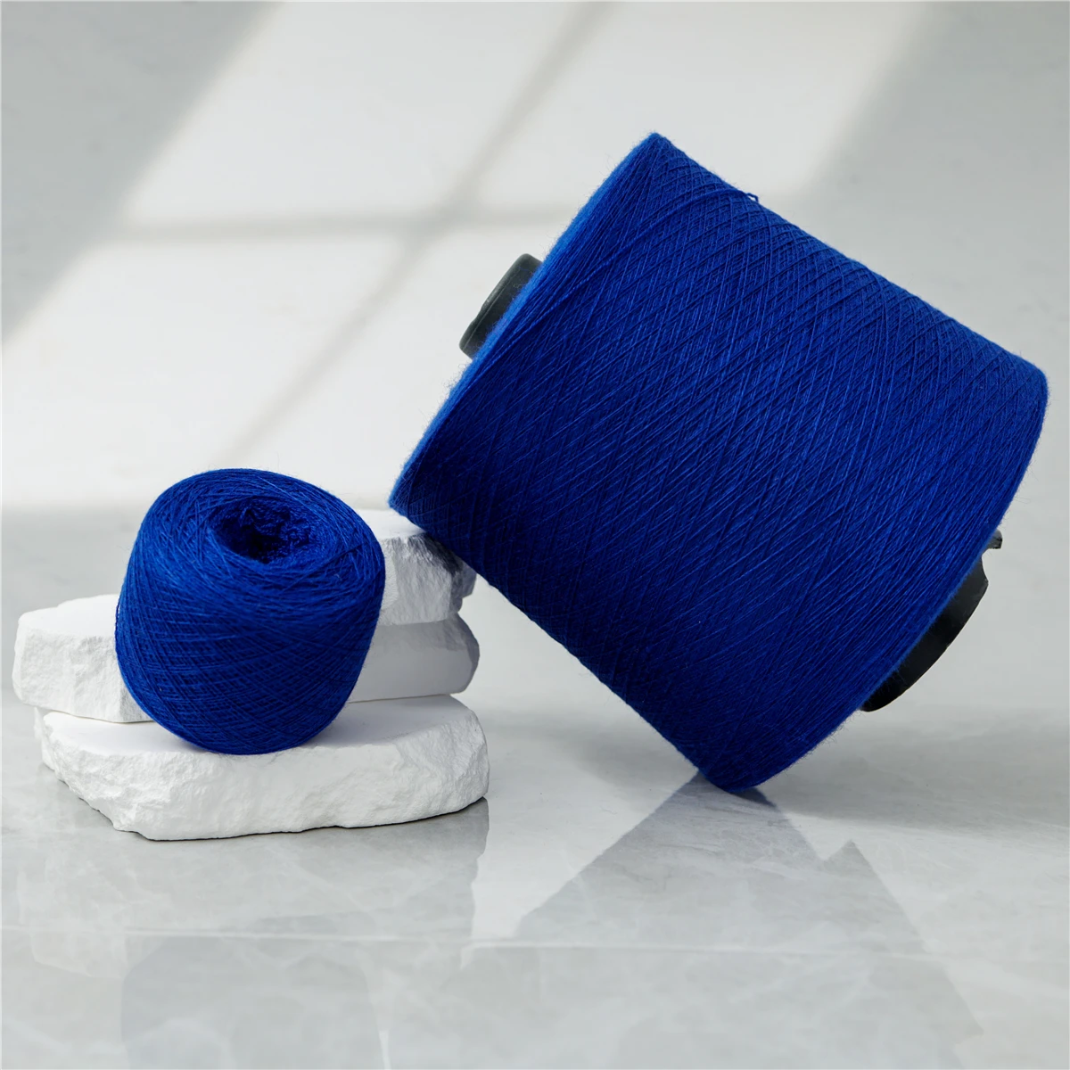 Xinglin Factory  Long hair core spun yarn   28S/2 50%Viscose 28%PBT  22%Nylon Winter and autumn Yarn for knitting machine