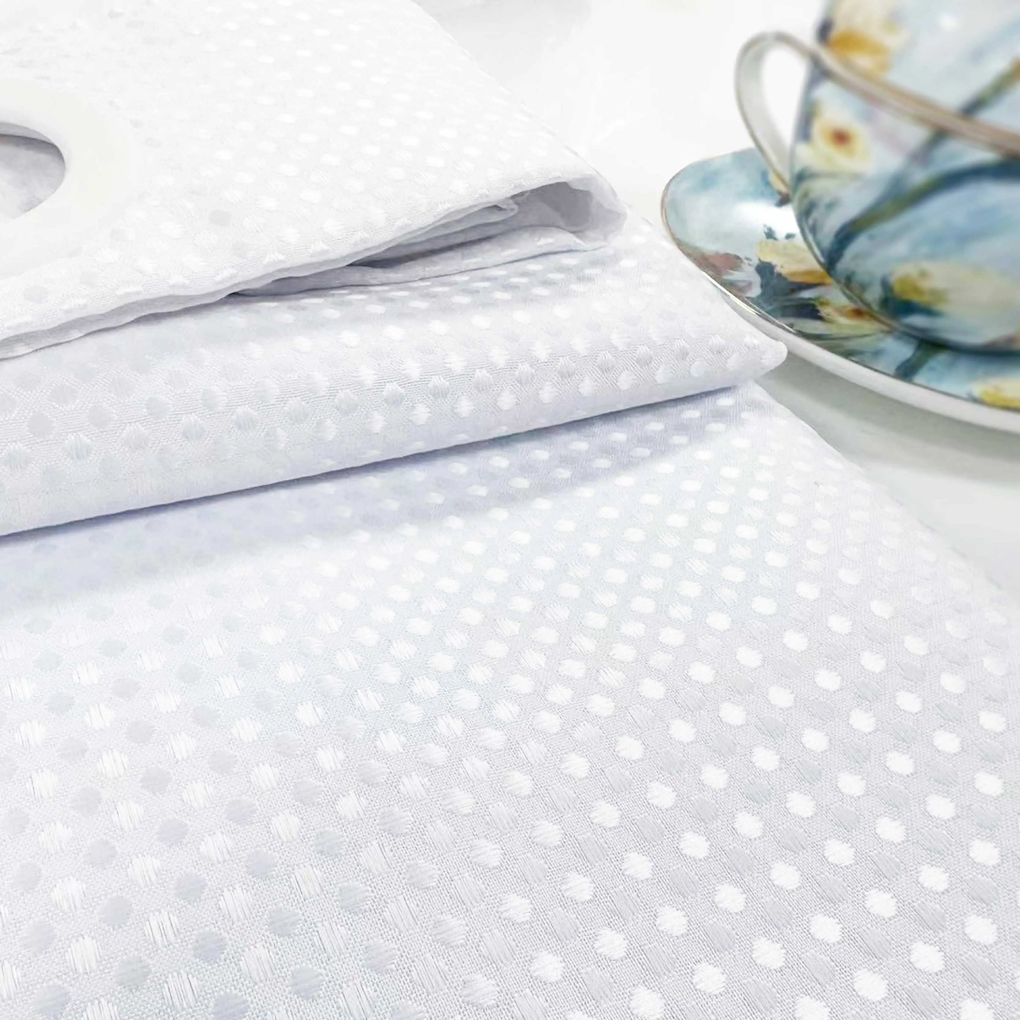 Wholesale High Quality Polyester Waterproof Custom Hotel Waffle Shower Curtain For Bathroom with Snap in Liner