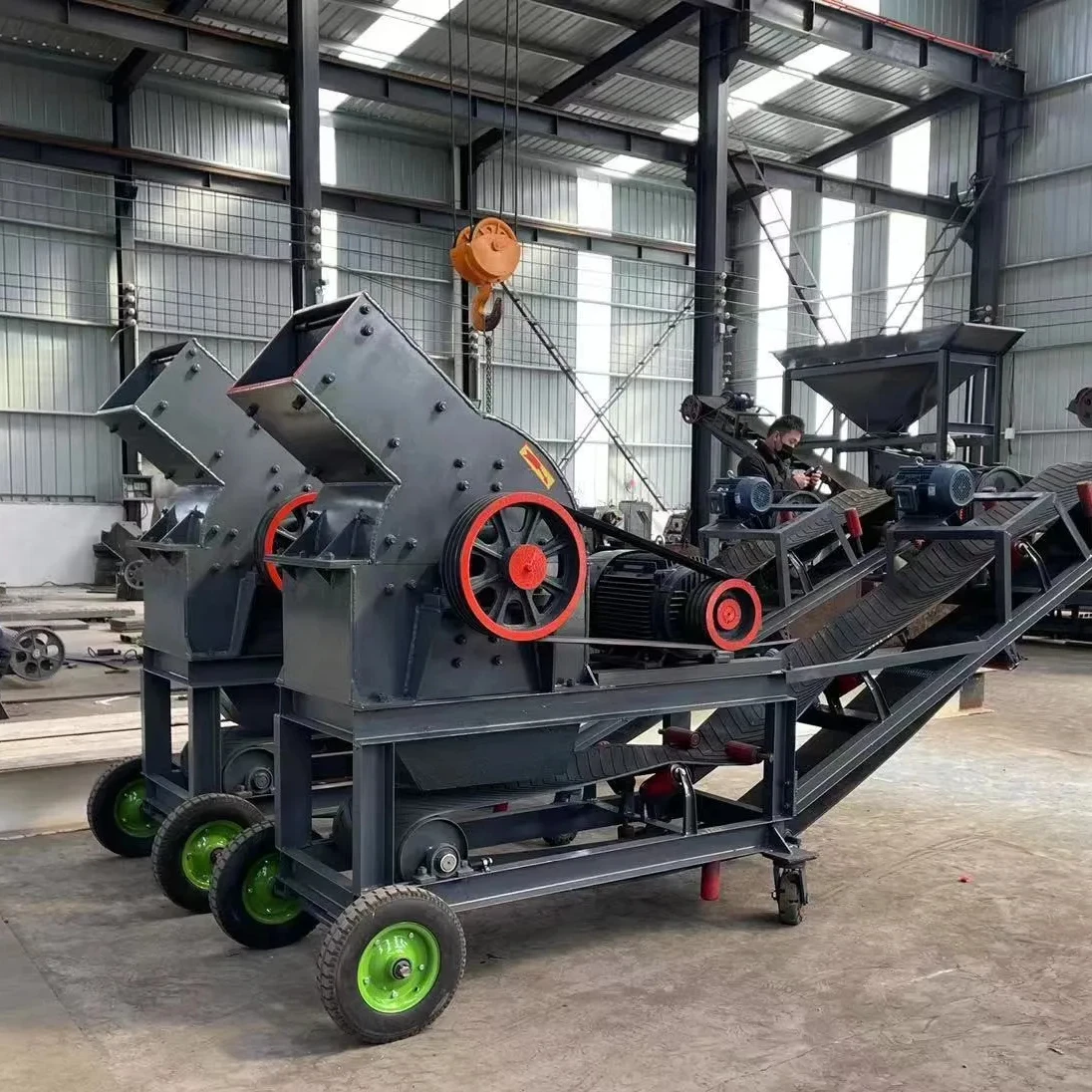 mobile source manufacturer PC 310*520 hammer mill sand making machinery stone crusher for sale