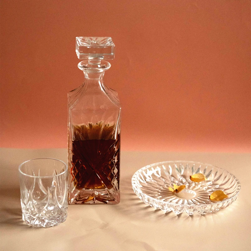 700ml high quality rcr Wine Decanter Set with wood box