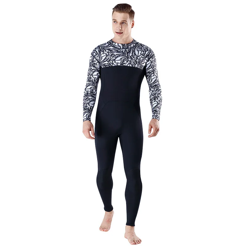 Резиновый гидрокостюм без косточек