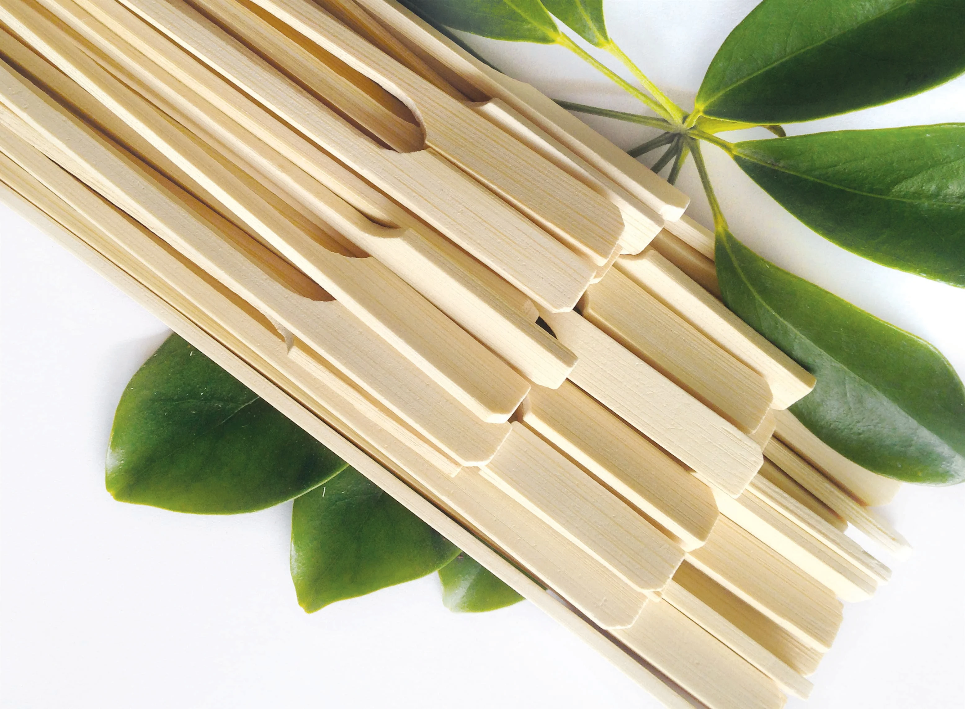 High Quality Disposable 25cm round Burger Bamboo Peddle Skewers Import Quality BBQ Cleaning Grilling Baking Sticks Bag Packaging