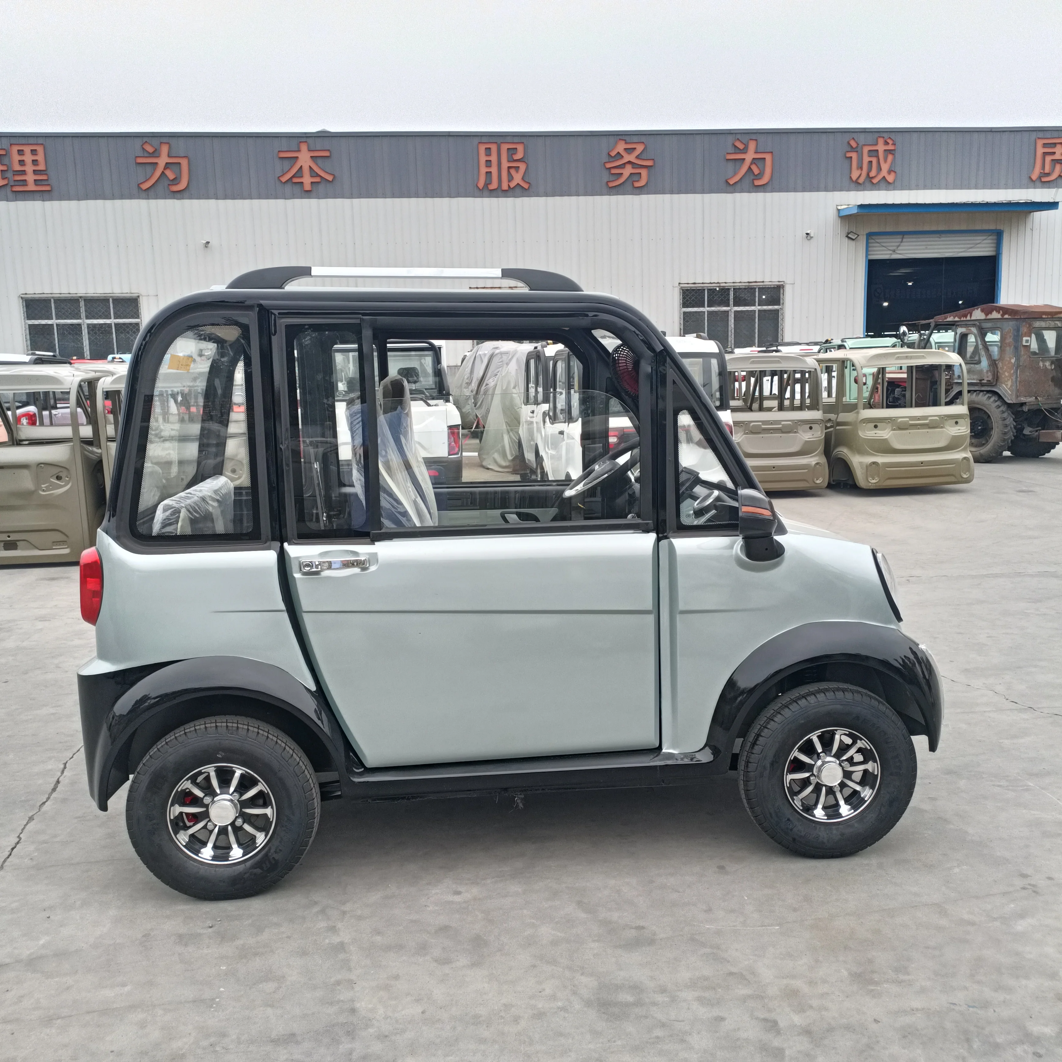 Electric cute minicar with EEC cheap micro electric car electric quadricycles light electric quadricycles left right hand